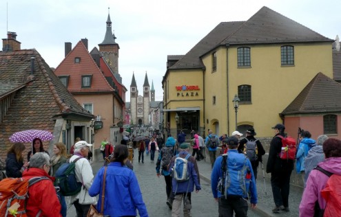 2015-04-25-wuerzburg_alte_mainbruecke 2015-04-25-wuerzburg_alte_mainbruecke